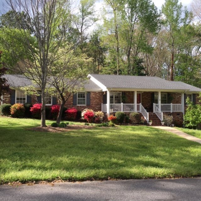 Property Photo:  37 Lucille Court  SC 29307 