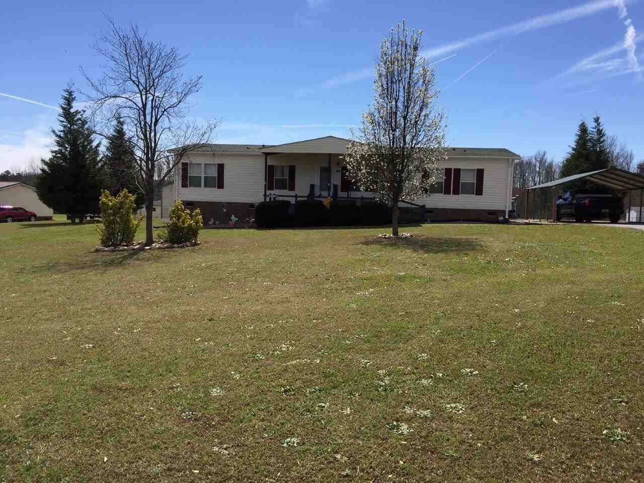 Property Photo:  118 Henderson Place Drive  SC 29341