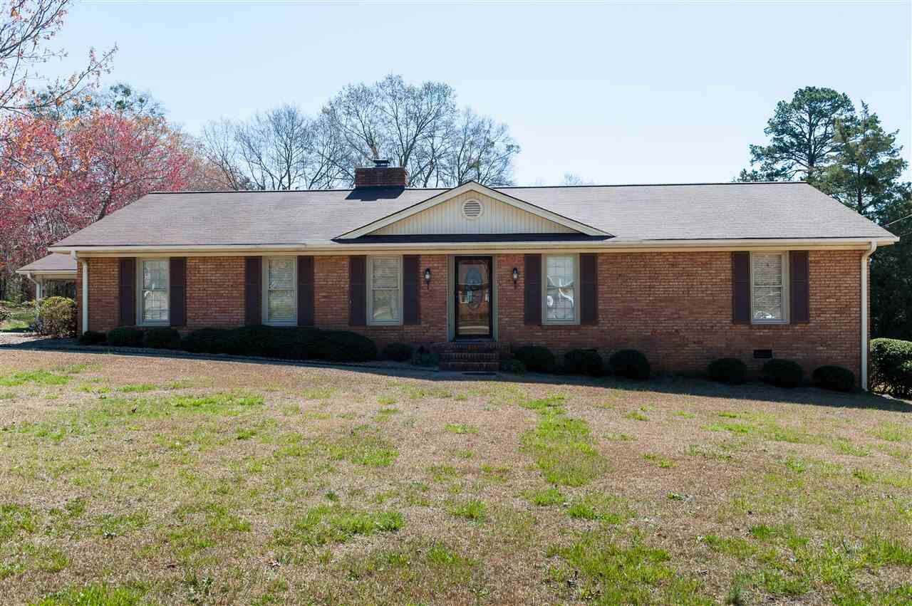 Property Photo:  301 Peach Valley Drive  SC 29303 
