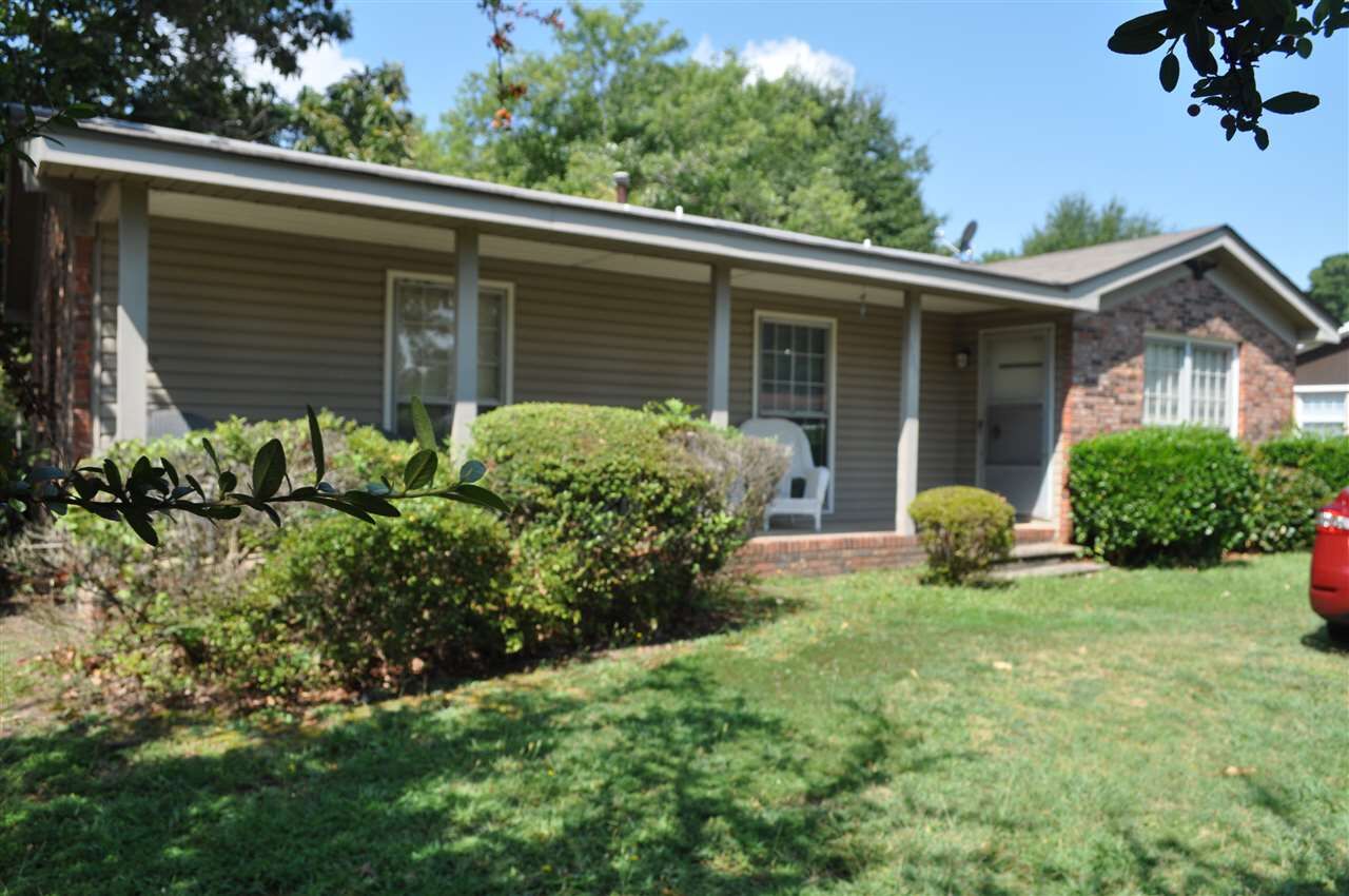 Property Photo:  103 Rodney Street  SC 29369 