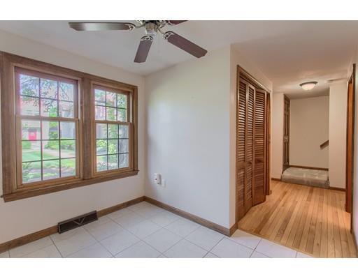 Property Photo: 4 Apache Way 4 MA 01876