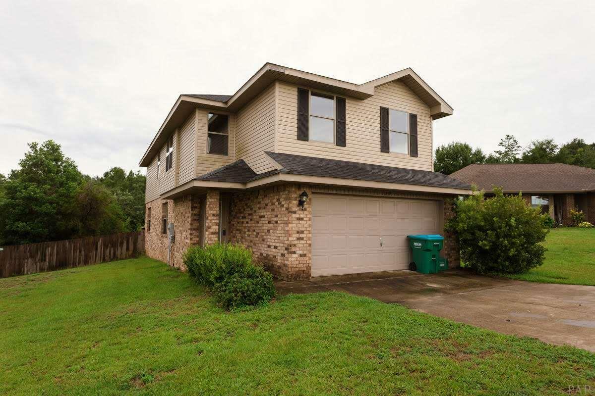 Property Photo:  129 Bronze Cir  FL 32539 