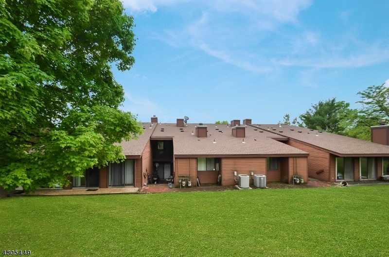 Property Photo: 54 Meadowview Dr NJ 08801