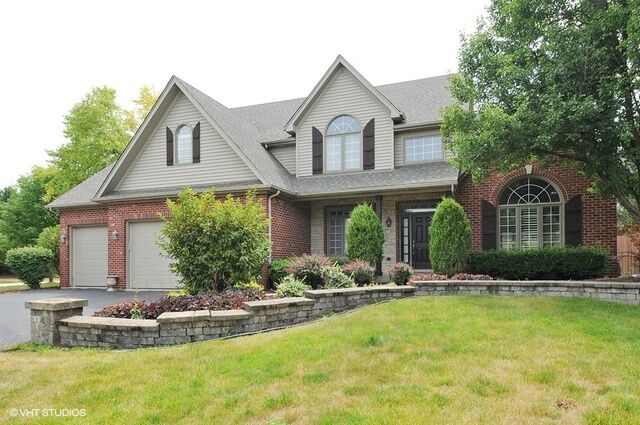 Property Photo: 2820 Champion Road IL 60564