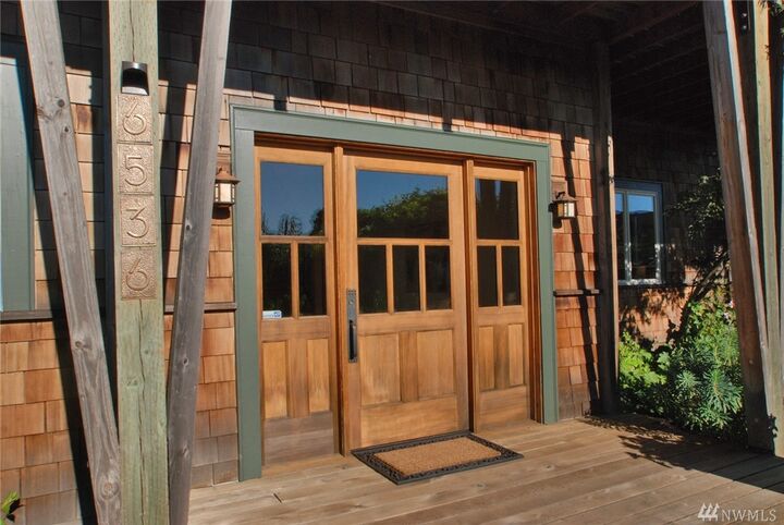 Property Photo: 6536 37th Ave SW WA 98126