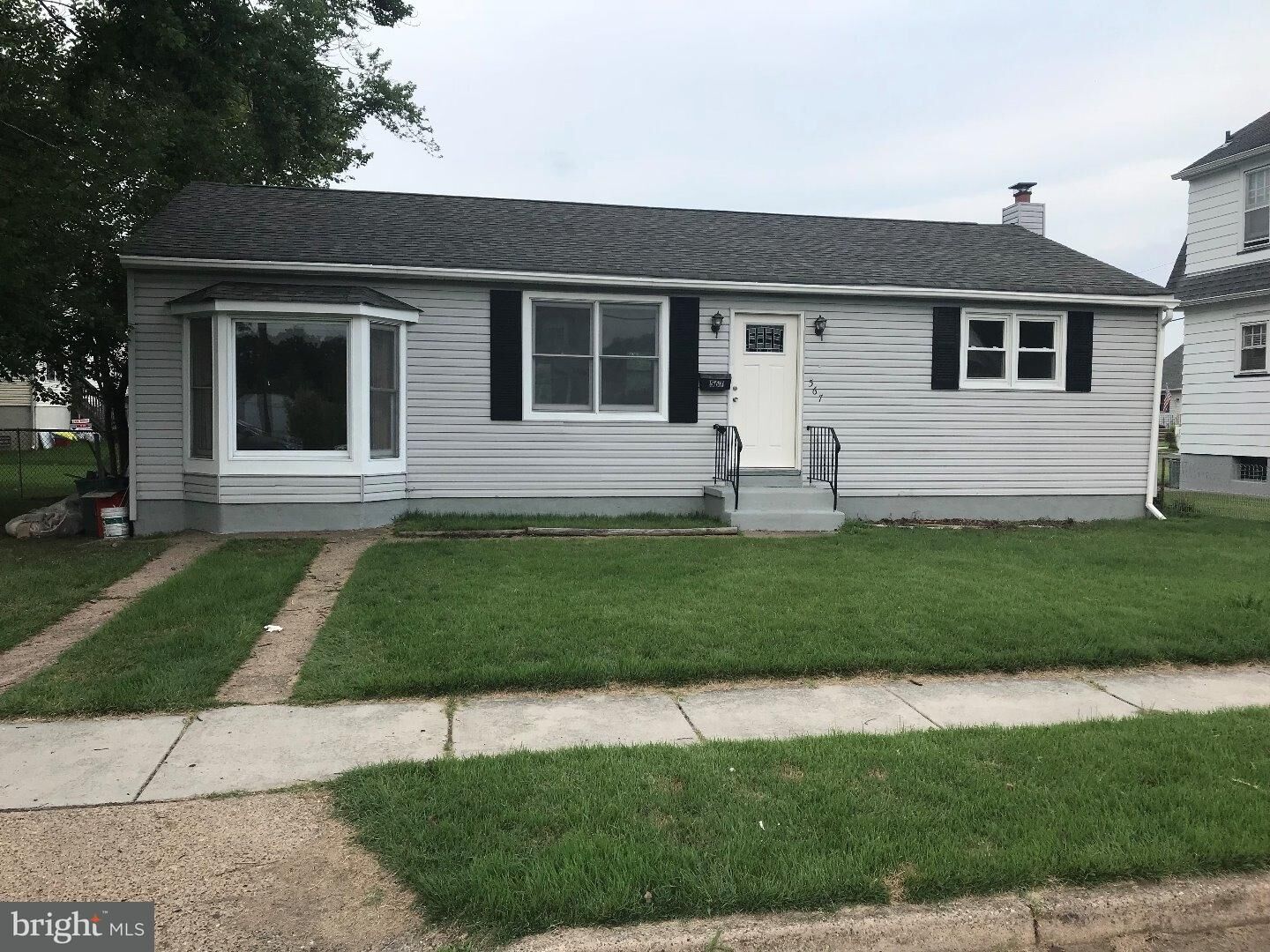 Property Photo: 567 Chelton Avenue NJ 08016