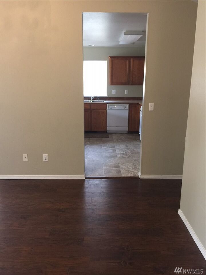 Property Photo: 1707 N Indiana WA 98926