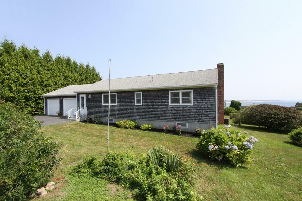 Property Photo:  48 Indian Rd  RI 02837 