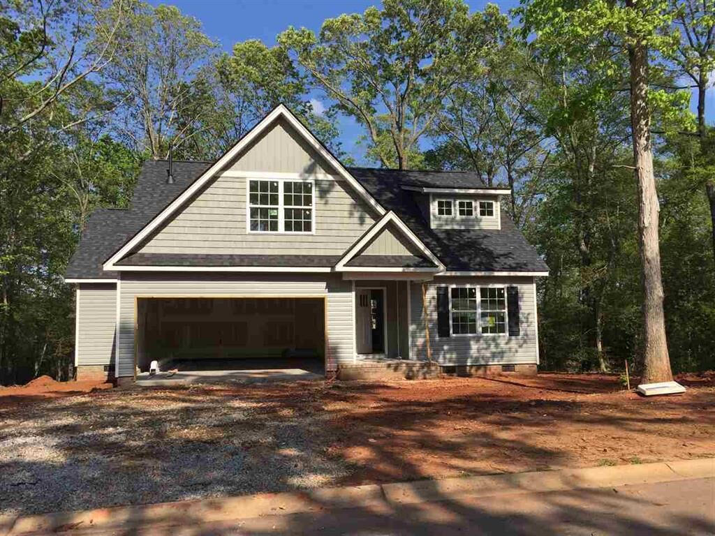 Property Photo:  124 Running Fox Lane  SC 29627 