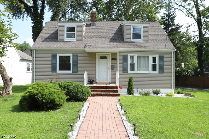 Property Photo:  279 Greenbrook Rd  NJ 07060 