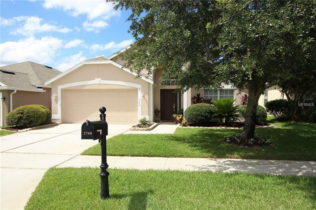 Property Photo:  2748 Bellewater Place  FL 32765 