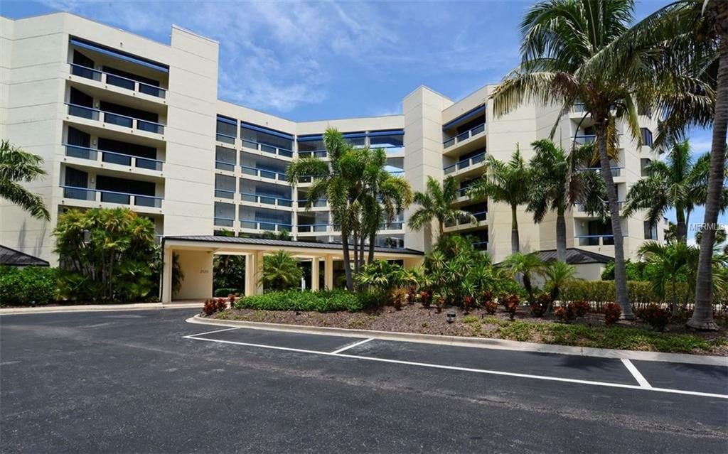 Property Photo:  2120 Harbourside Drive 658  FL 34228 