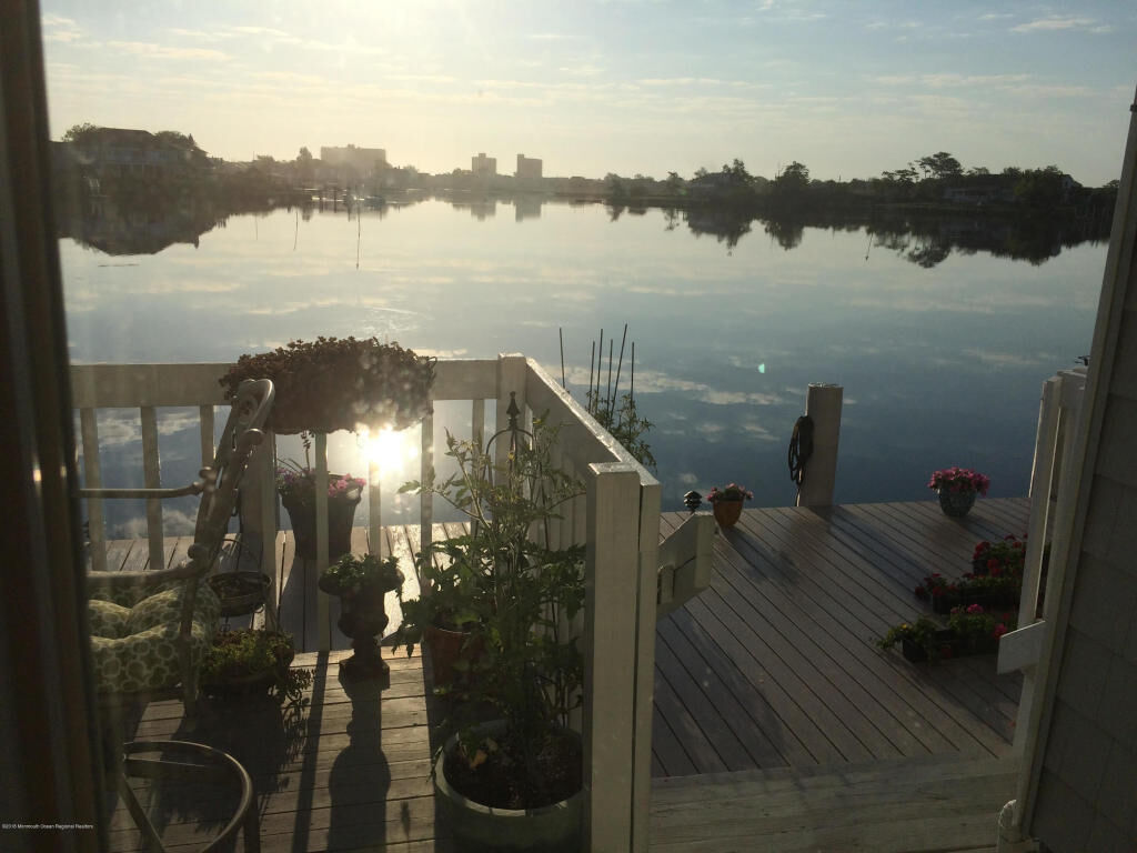 Property Photo:  165 Riddle Avenue  NJ 07740 