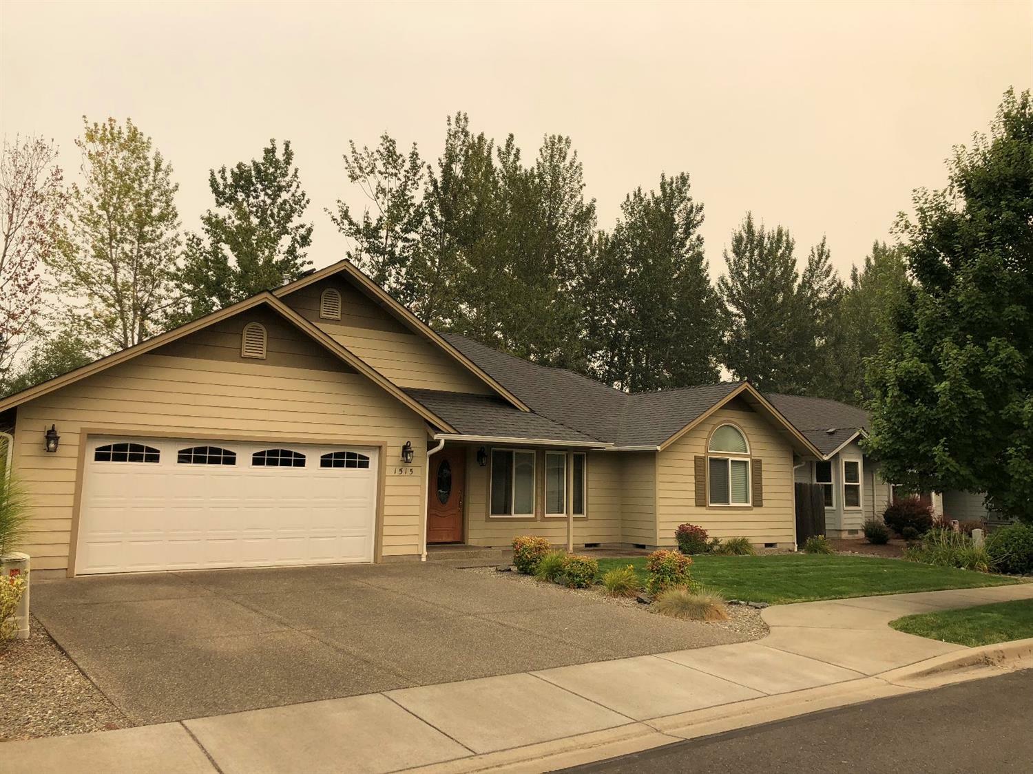 Property Photo: 1515 Kokanee Lane OR 97527