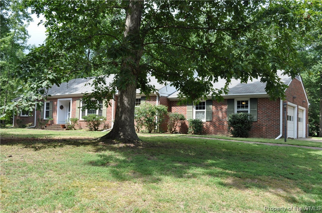 Property Photo:  115 Spring Road  VA 23185 