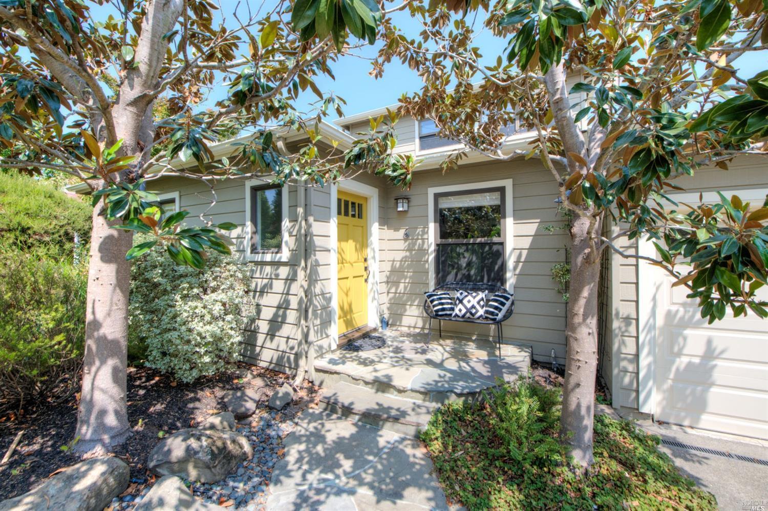 Property Photo: 6 Garden Way CA 94939