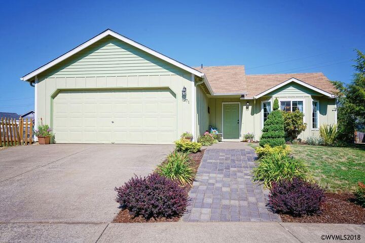 271 N 12th St  Independence OR 97351 photo