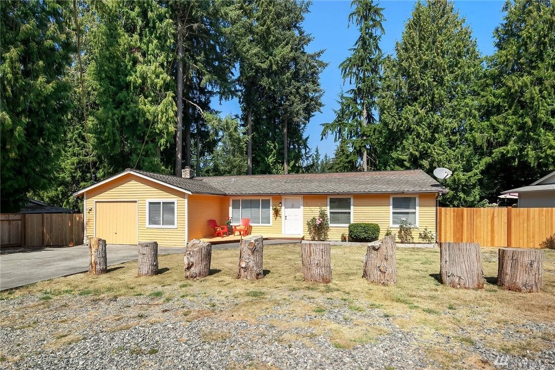 Home for sale in Redmond 21204 NE 60th Place, Redmond, WA 98053