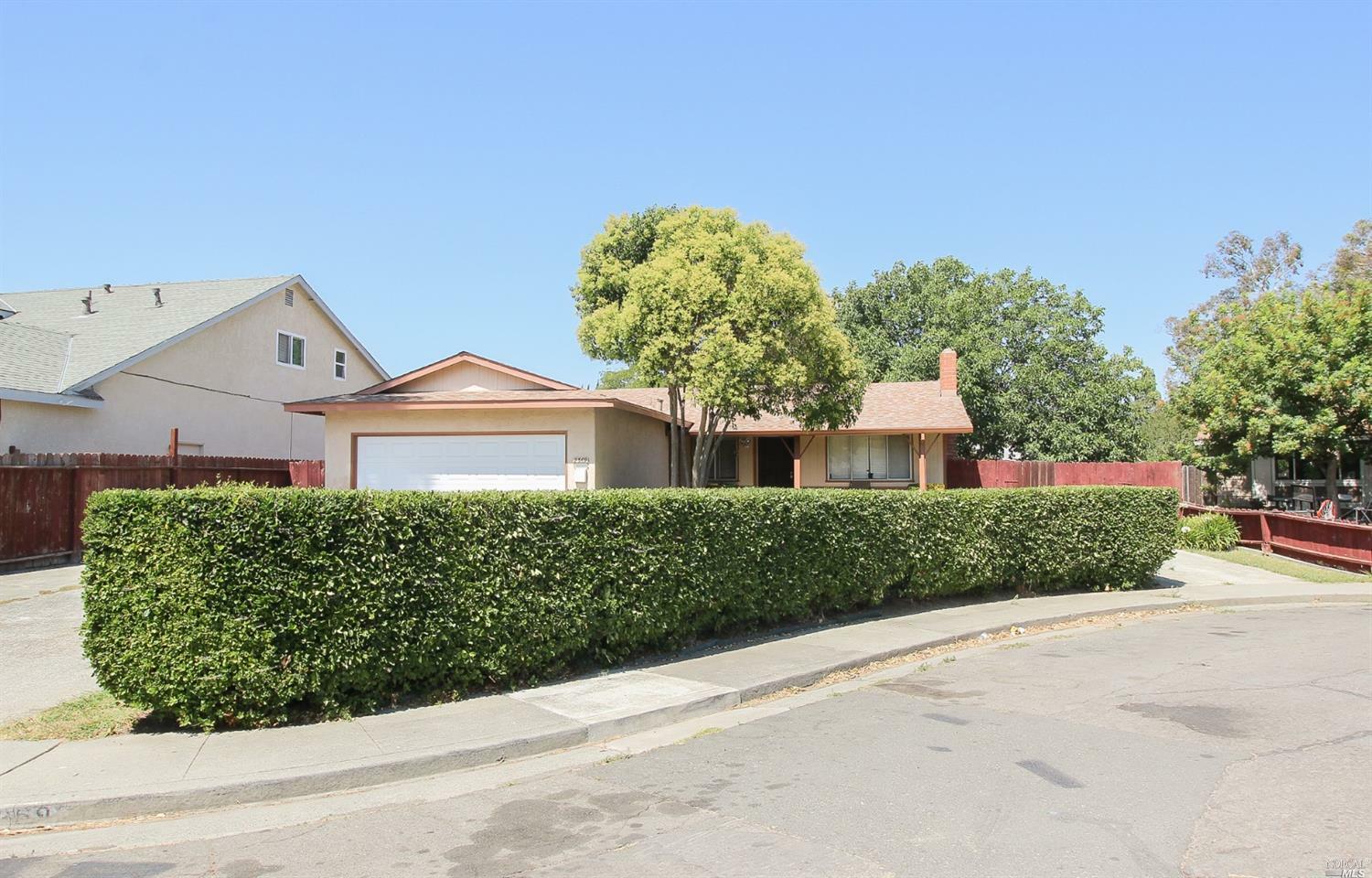 Property Photo:  2369 Channing Place  CA 94533 