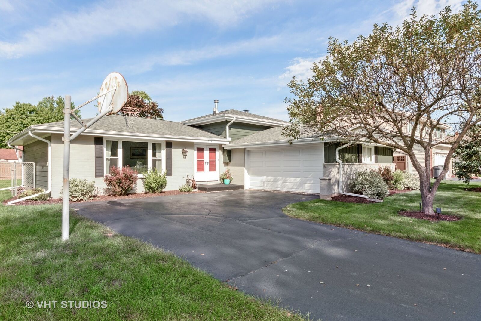 Property Photo:  1274 North Ashland Avenue  IL 60074 