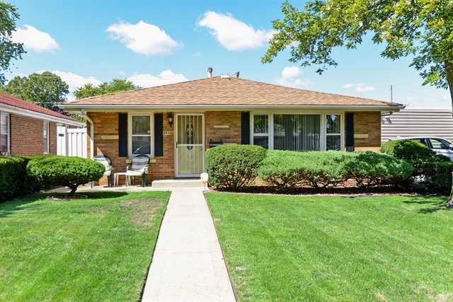 Property Photo:  283 Douglas Avenue  IL 60915 