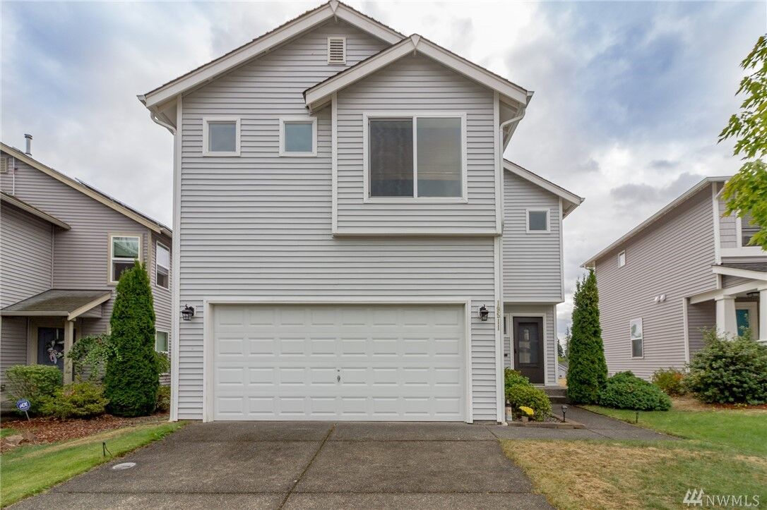Property Photo:  19511 103rd St E  WA 98391 