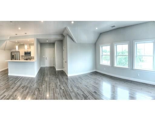 Property Photo:  1025 Fellsway 7  MA 02155 