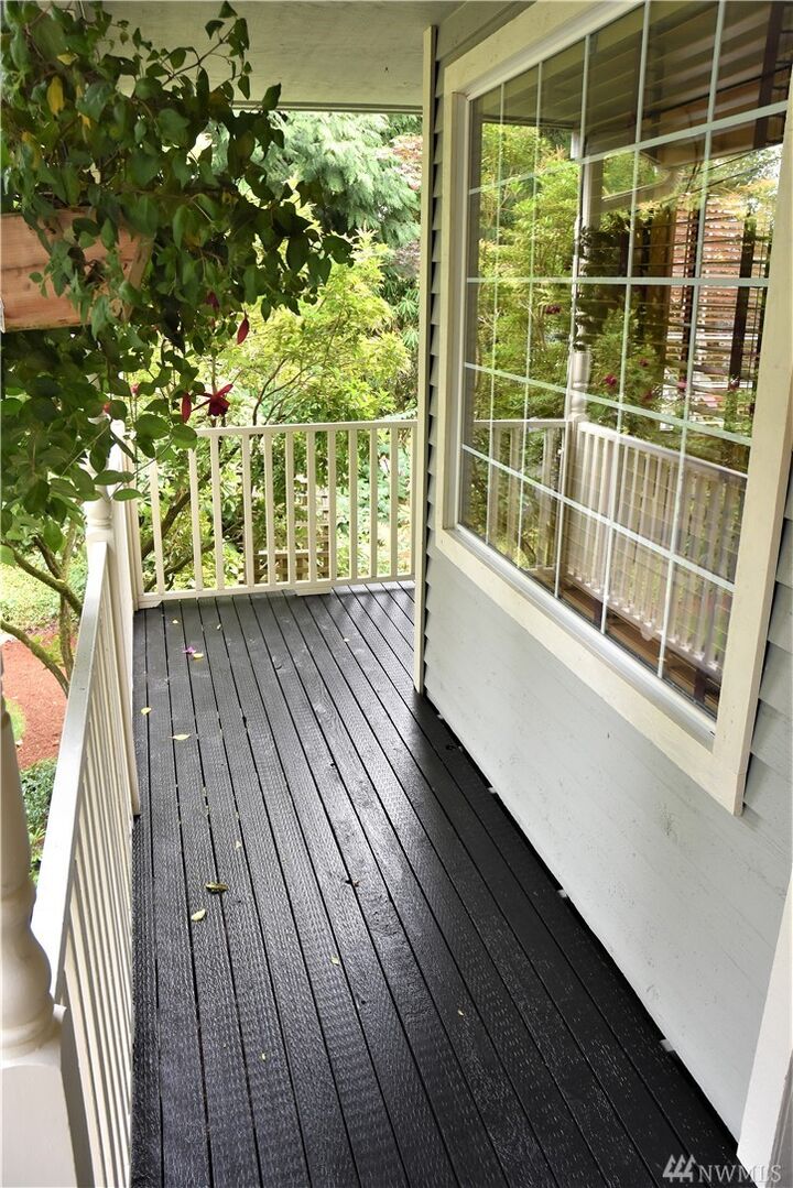 Property Photo:  11617 NE 95th St  WA 98033 