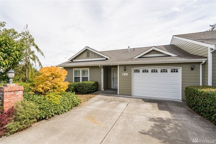 521 NW 12th Lp  Oak Harbor WA 98277 photo