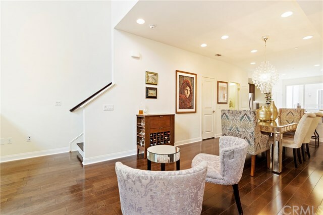 Property Photo: 513 Rockefeller CA 92612