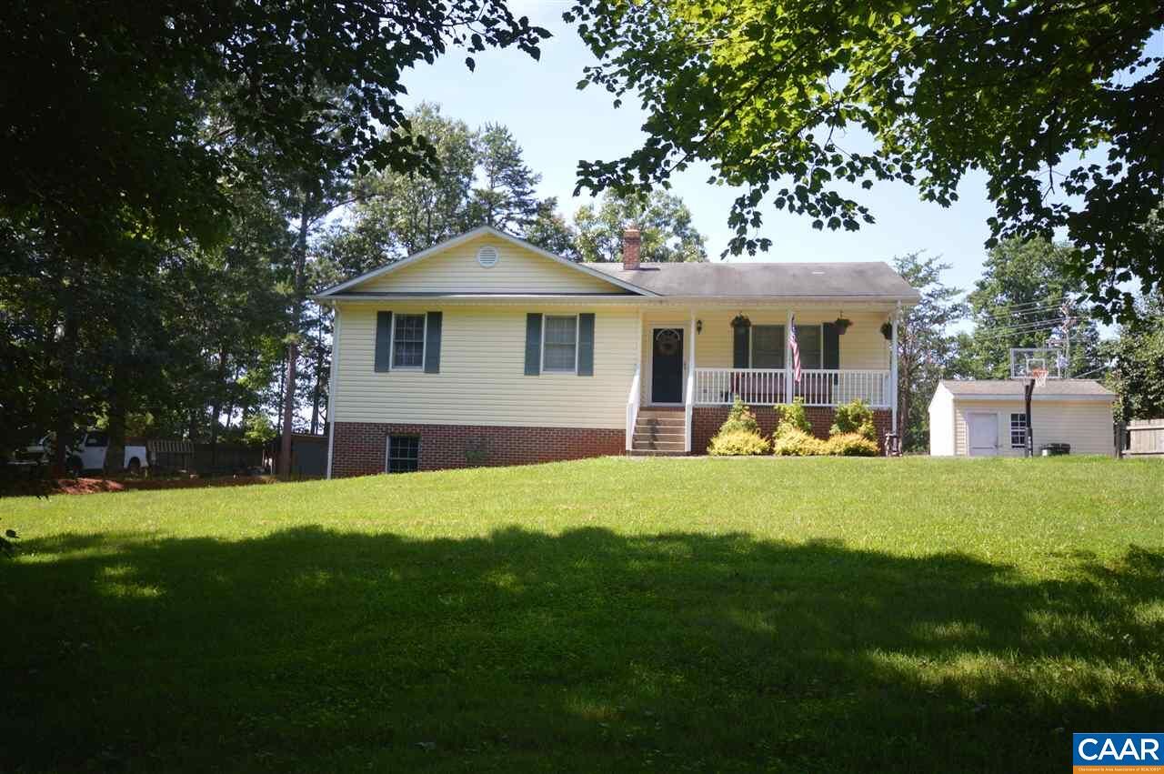 Property Photo:  8 Daisy Rd  VA 22968 