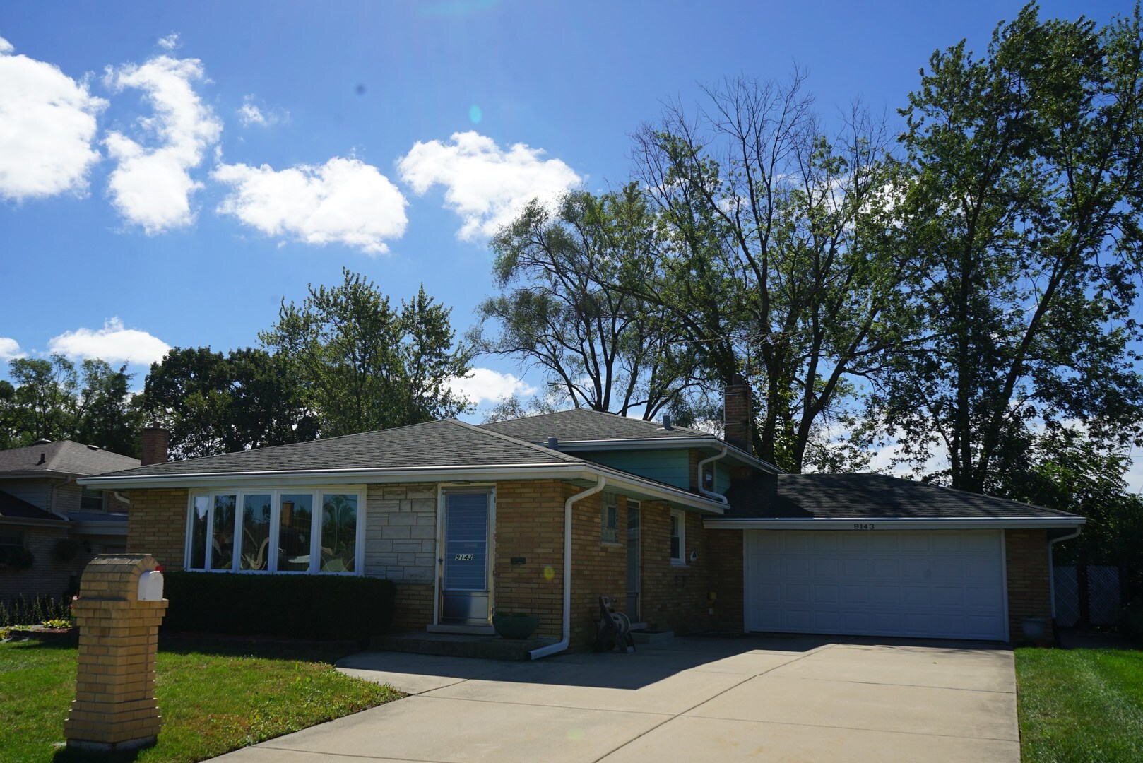 Property Photo: 9143 92nd Place IL 60457
