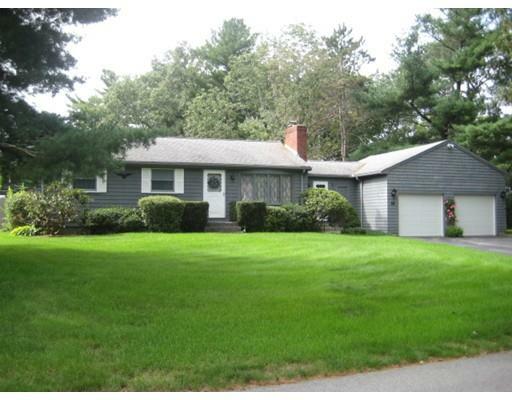 Property Photo: 16 South Row MA 01824