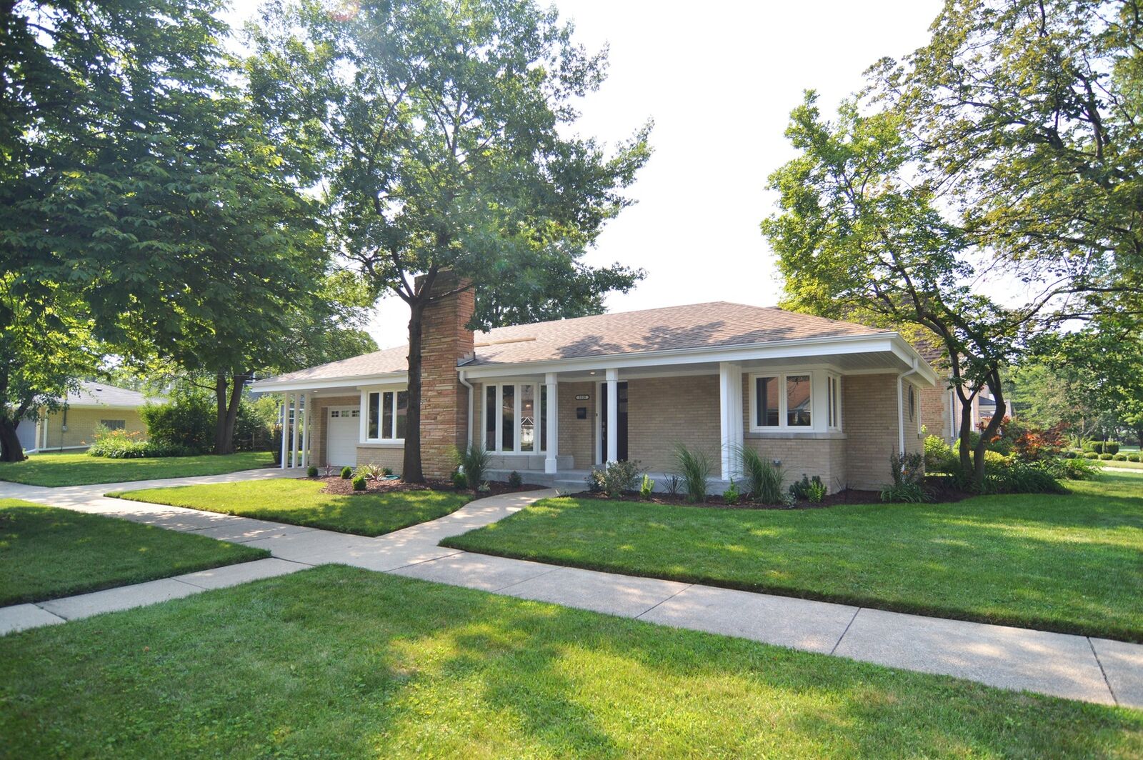 Property Photo:  2519 Glenview Avenue  IL 60068 