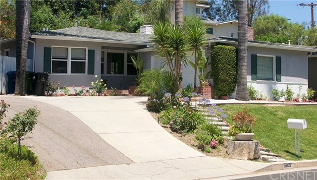 Property Photo:  5027 Rigoletto Street  CA 91364 