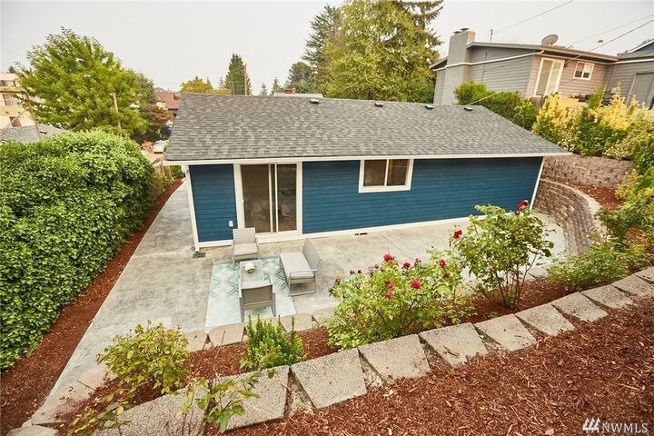 Property Photo: 7717 13th Avenue SW WA 98106