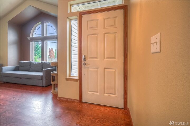 Property Photo: 15505 67th Av Ct E WA 98375