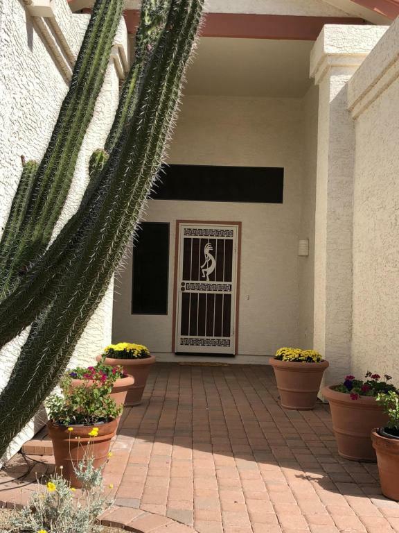 Property Photo:  13401 S 37th Place  AZ 85044 