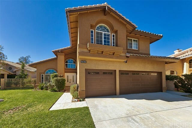 Property Photo:  14356 Cascade Court  CA 91387 