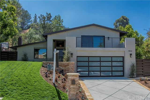 Property Photo: 4032 Towhee Drive CA 91302