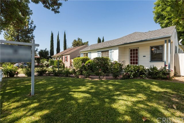 Property Photo:  6947 Garden Grove Avenue  CA 91335 