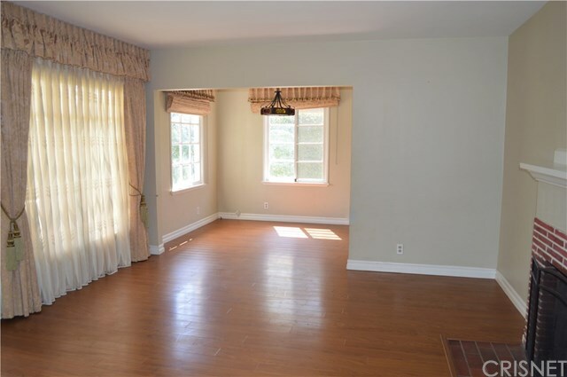 Property Photo:  5907 Costello Avenue  CA 91401 