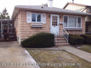 Property Photo:  296 Livermore Avenue  NY 10314 