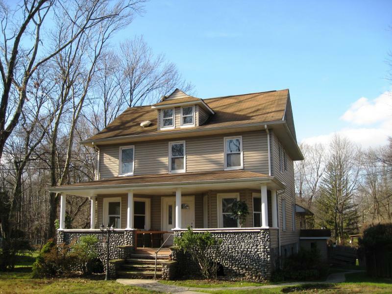 Property Photo:  1661 Cooper Rd  NJ 07076 