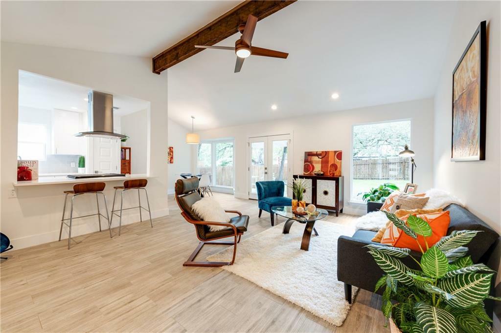 Property Photo: 7310 Broken Arrow Lane TX 78745