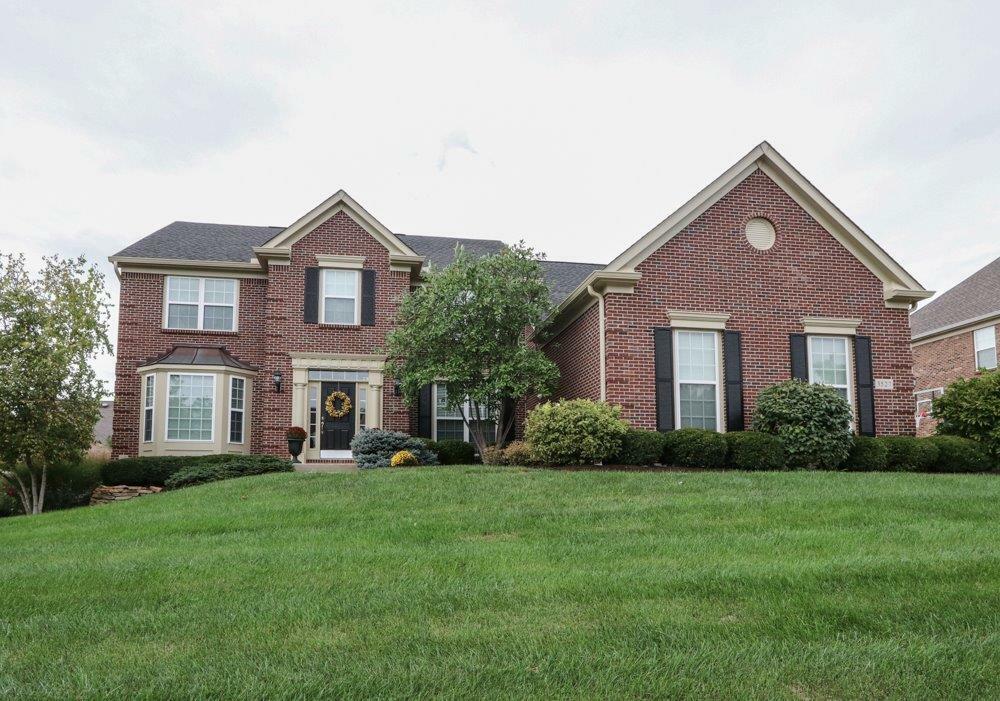 Property Photo:  3527 Helendale Court  OH 45040 