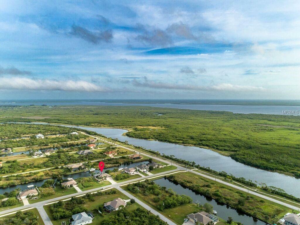 Property Photo:  8593 Calumet Boulevard  FL 33981 