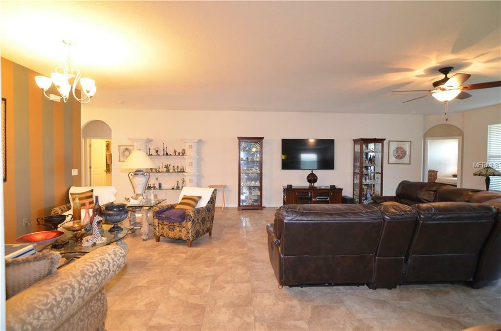 Property Photo:  640 Neptune Drive  FL 34736 