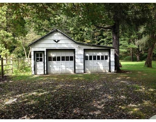 Property Photo:  23 Old Chester Rd  MA 01050 