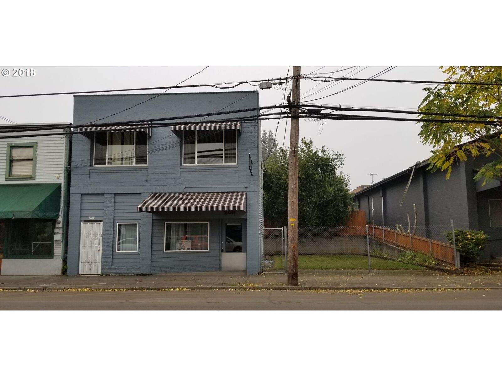 Property Photo:  2011 Main St  WA 98671 